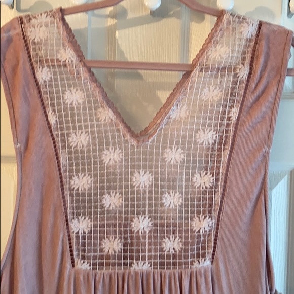 Pol Top - Picture 2 of 3